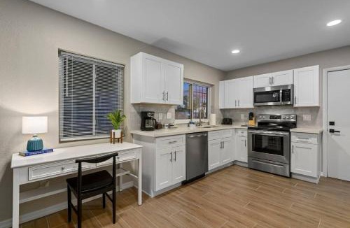 Mesa House | Quiet & Peaceful Home! With Heated Swimming Pool