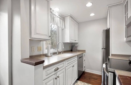 Farmington Condo | Quiet Woodland Serenity Escape
