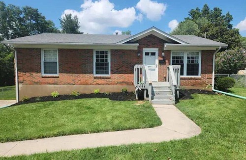 Lexington House | R.E.S.T. Assured in the bluegrass