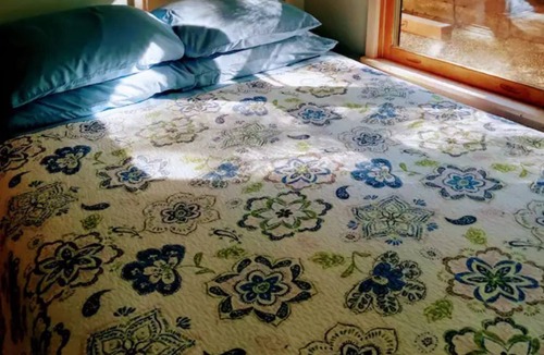 Faber Cottage | Rainbow Ridge Retreat: Mountains, Wineries & MORE