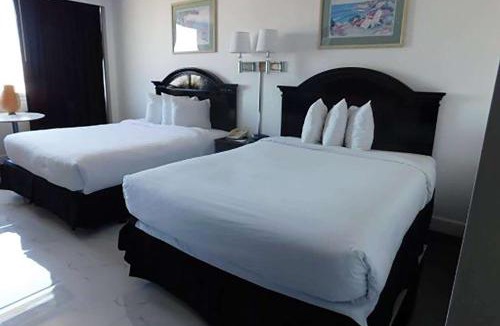 North Bergen Hotel | Ramada by Wyndham North Bergen
