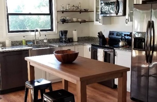 Laneview Apartment | Rappahannock River Unplugged