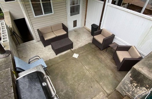 Minersville House | Recently Updated 3br/2ba townhome; Great Location