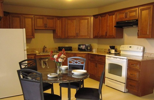 Monmouth Junction Hotel | Red Carpet Inn And Suites Monmouth Jtc