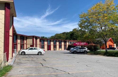 Revloc Hotel | Red Carpet Inn & Suites Ebensburg