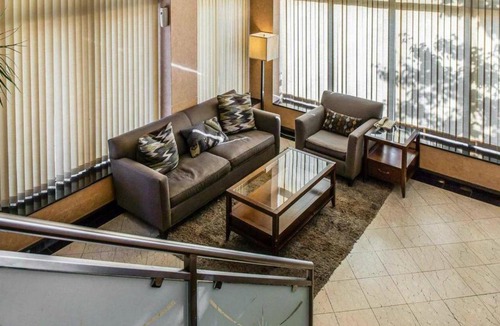 Hunters Point Hotel | Red Lion Inn & Suites Long Island City