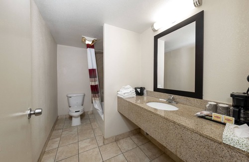 Bordentown Hotel | Red Roof Inn Bordentown - McGuire AFB