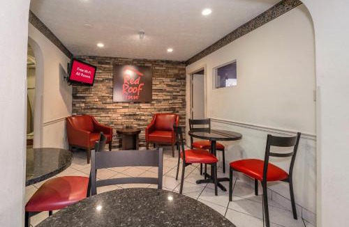 Edgewood Hotel | Red Roof Inn Edgewood
