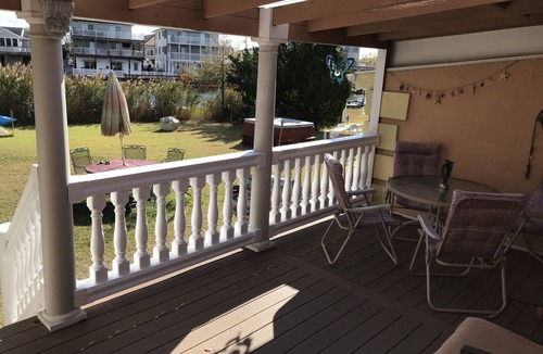 Mystic Island House | RELAX ON OUR DOCK THIS WEEK/WEEKEND