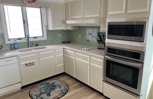 Townsend's Inlet House | Relax in the Heart of Townsend Inlet, Amazing Views! 4BR 3.5Bath, dog friendly!