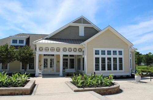 Millville House | Relaxing beach community nearby beaches, pools, clubhouse and gym