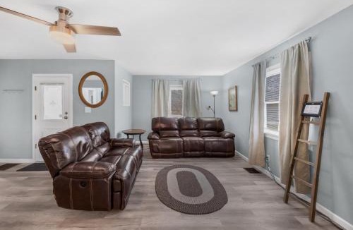 Mercer House | Relaxing Stay with Workspace Wifi Lake Views