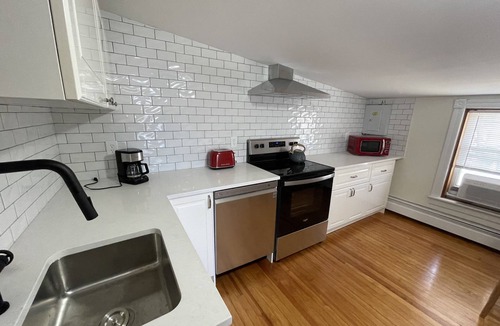 Westminster Apartment | Remodeled 1 Bedroom Apt - Westminster, MD. Close to McDaniel College-WiFi & AC