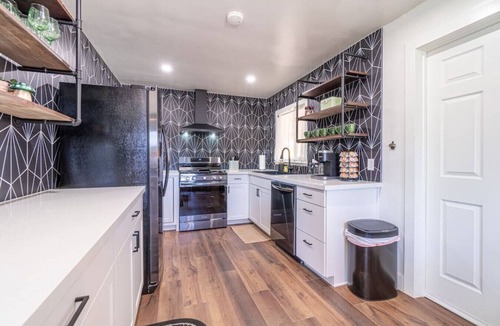 Reno House | Reno Serenade: 3-Bed Urban Sanctuary