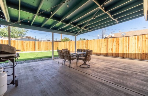 Reno House | Reno Serenade: 3-Bed Urban Sanctuary