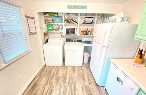 North Cape May House | Renovated, new pet-friendly rental near Bay/Beaches!
