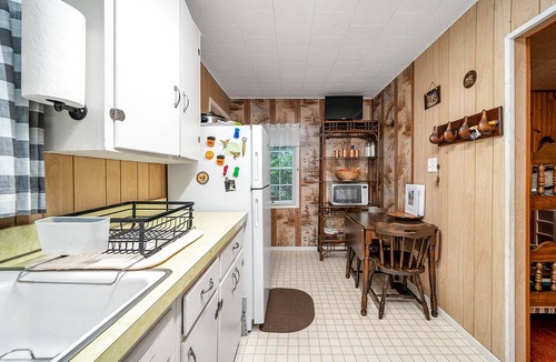 Tidioute Cabin | Riverfront Cabin ★ Views ★ Quiet ★ Fishing ★ Kayak