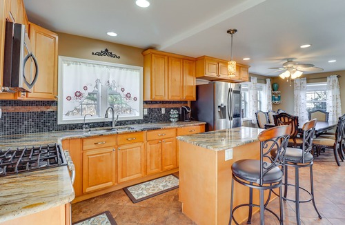 Kresgeville House | Riverfront Kresgeville Getaway Near Blue Mountain!