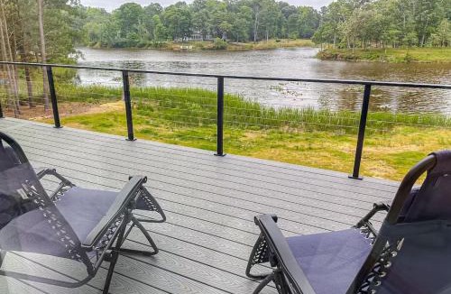 Edwardsville House | Riverside Bliss