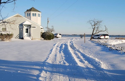 Fishing Creek House | Riverside Lodge Bed & Breakfast on the Honga River UNIT D
