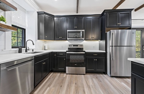 Port Clinton Apartment | Riverview in Port Clinton! Minutes to Cabelas & Hawk Mountain!