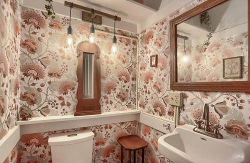 Tionesta Bed & Breakfast | Room 5 at The Vintage Inn Boutique Bed and Breakfast; historic charm in Tionesta