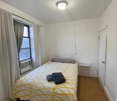 West New York House | Room in a 2 Bedrooms apt. 10 minutes to Time Square!