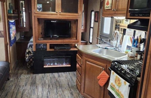 Roscoe House | Roscoe RV Pet Friendly