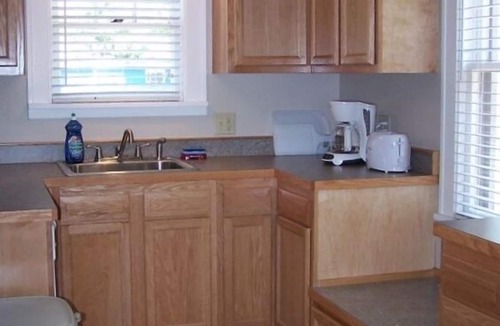 Geneva-on-the-Lake House | Ross J. Lomas 1927 House, Sleeps 9