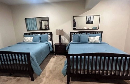 Middletown Bed & Breakfast | Rustic Elegance Meets Outdoor Charm - 2 bedroom Middletown