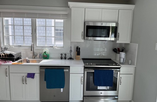 Cape May House | Sea Sounds! Beach Block! Newly renovated kitchen, bathrooms, furniture!