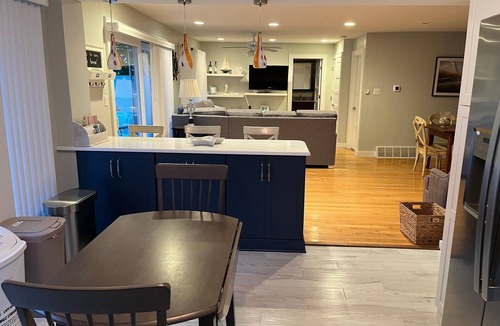 Cape May House | Sea Sounds! Beach Block! Newly renovated kitchen, bathrooms, furniture!