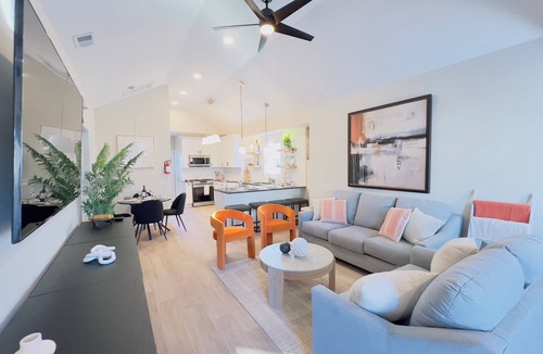 Long Branch House | Seaview Escape~ 5 minute stroll to Beach & Private Outdoor entertainment Area