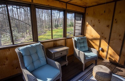 Edmond House | Secluded but only 5 minutes from New River Gorge Bridge