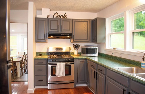 Mathias Cabin | Secluded cabin on 20acres boarding the George Washington National Park