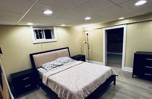 Butler Apartment | "Serenity in Butler: 2-BR Apartment with Backyard Oasis" Near NYC