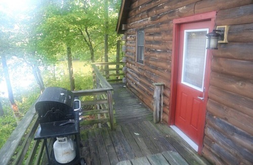 Gordonsville Cabin | Shenandoah Crossing™ - Gordonsville - 2 Bedroom 1 Bath Resort Cabin