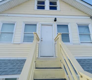 Seaside Heights Apartment | Shore Beach Houses - 38 B Lincoln Ave