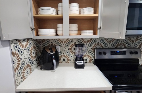 Kilbourne House | Short-term & long-term furnished rental. Monthly price includes all utilities.n
