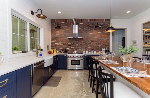 Berlin House | Side by Side homes, 7 bedrooms, +Den, 5 full bath, sleeps 18, Assateague: 1.5Mi.