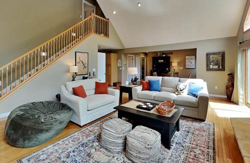 Mountainside House | Sidetracked