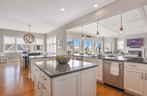 Long Neck House | Six bedroom home in the amenity filled Peninsula community!