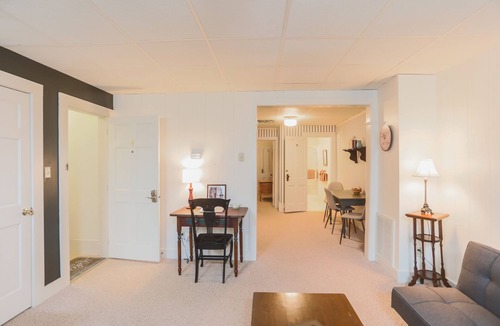 Corry Apartment | Sleeps 4 Fully Equipped Apartment Near Golf Courses