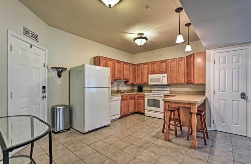 Mercersburg Condo | ‘Slopeside Serenity' Whitetail Condo: Walk to Lift
