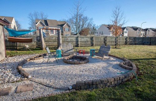 Blooming Glen Apartment | Small Town Apartment near covered bridge