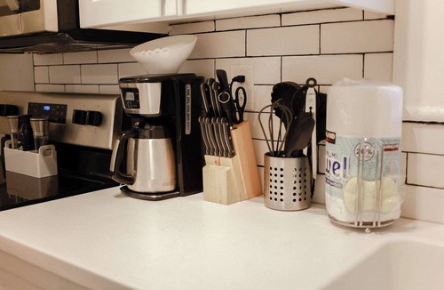 Ghent Apartment | Sojourn at Colley Manor Unit 4