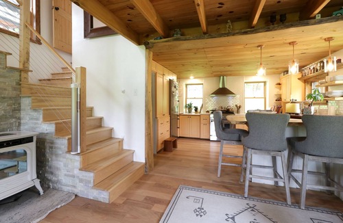 Spring Mills Cabin | Solar Cabin: A Modern, Off-grid Retreat on 100 Acres