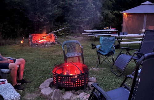 Geneva RV Rental | Soothing 1-bedroom campground in Geneva.Not a joke. Welcome to the black hole!