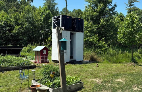 Geneva RV Rental | Soothing 1-bedroom campground in Geneva.Not a joke. Welcome to the black hole!