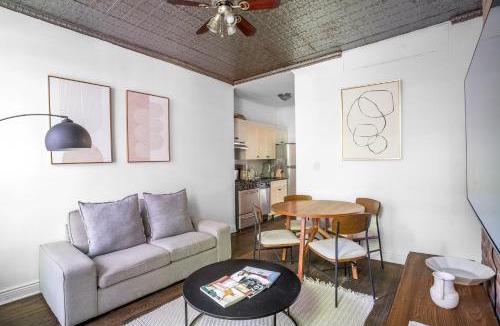 West Village Apartment | Sophisticated 2BD Apartment on Barrow Street, Greenwich Village